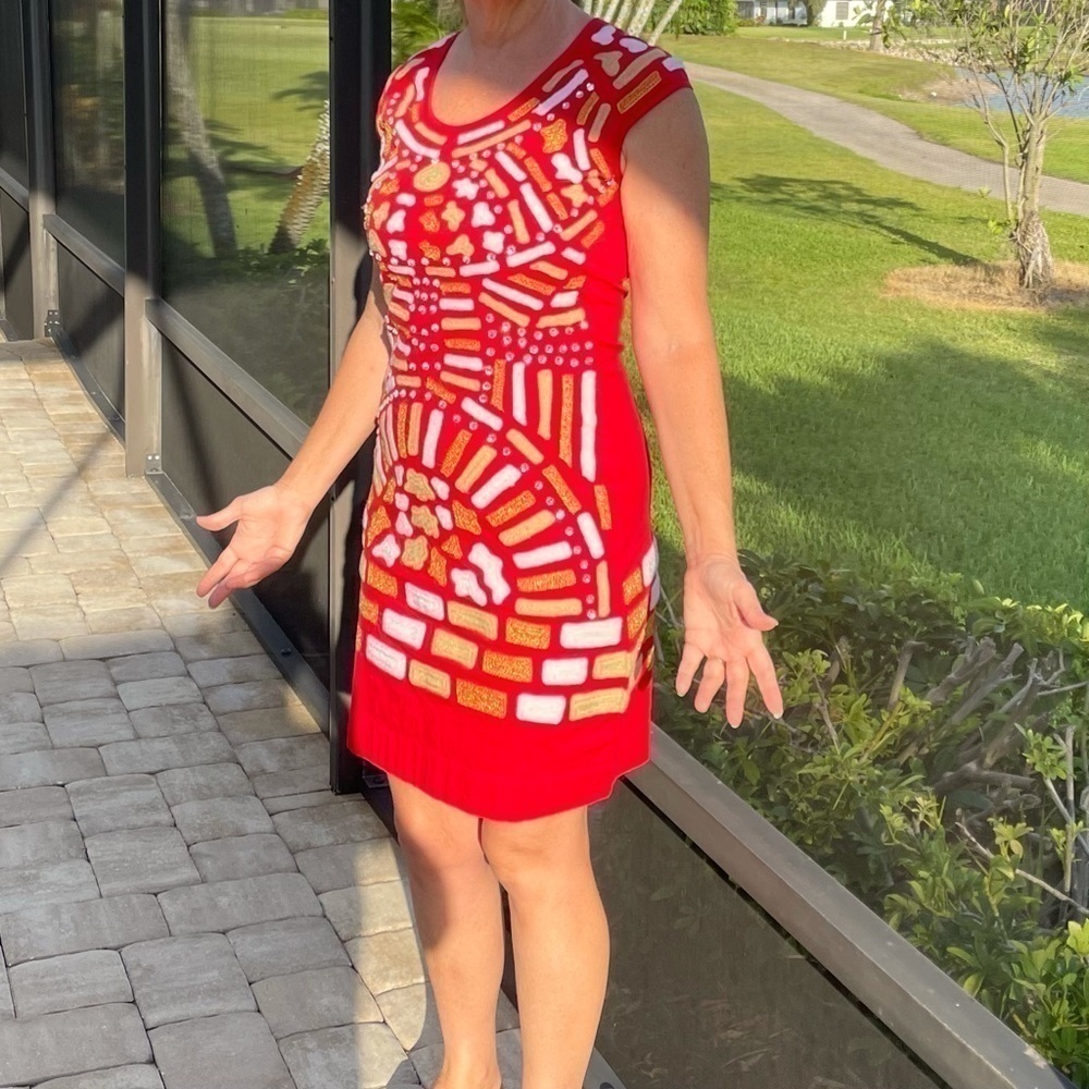 ALMATRICHI European fully embroidered red sleeveless sheath dress from Spain, 6﻿ - Picture 5 of 13